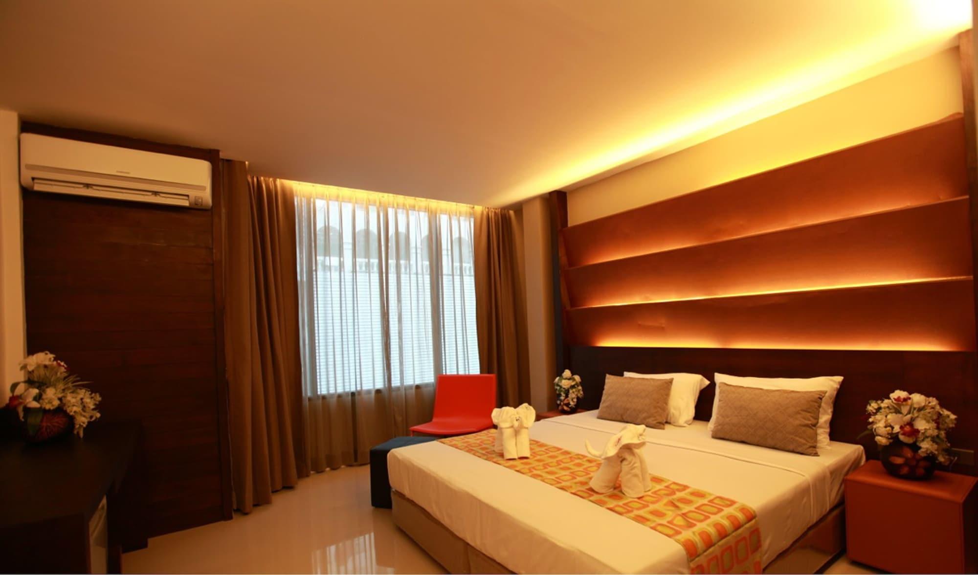 The Bangkok Major Suite Екстериор снимка